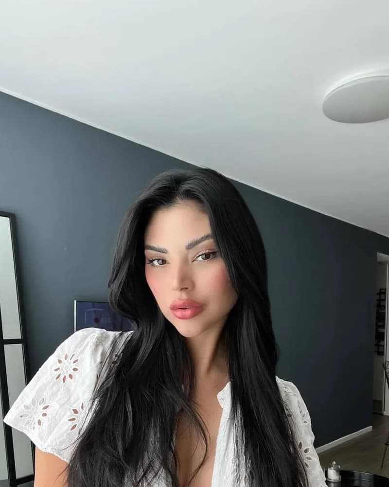 istanbul Escort İlanı Buse - %100 Gerçek Fotoğraflı Randevu