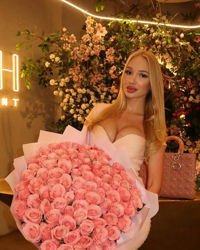 Jale | Bakirkoy VIP Escort | ISTANBUL ESCORT HİZMETİ