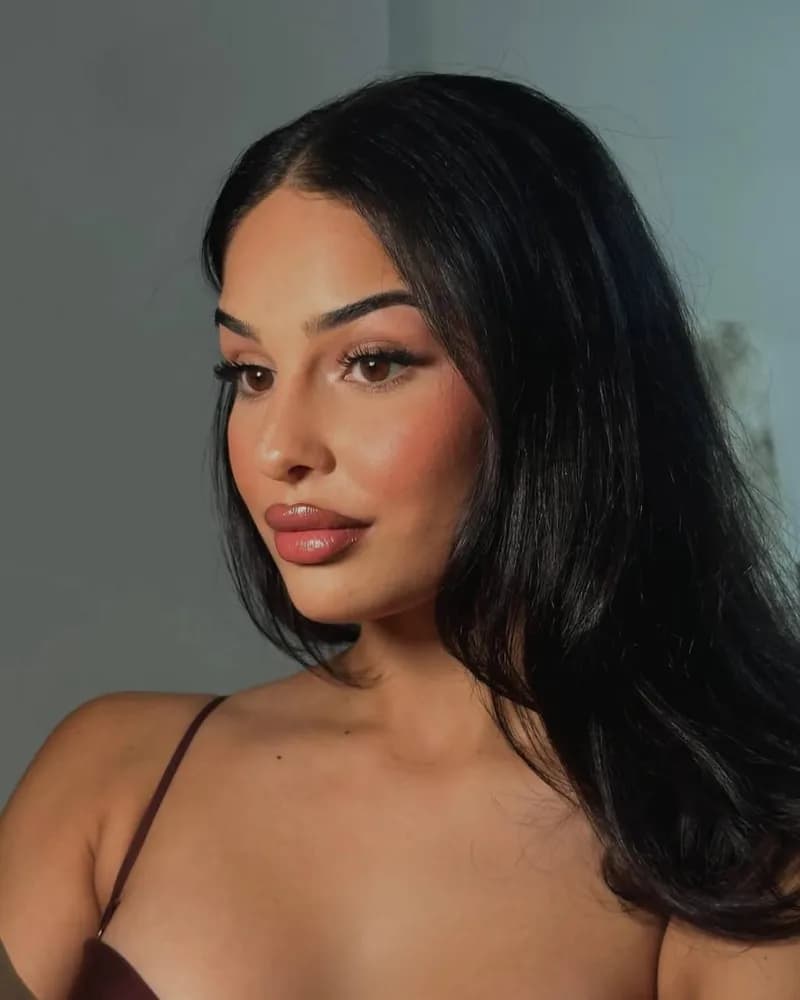 Derin | Besiktas VIP Escort | ISTANBUL ESCORT HİZMETİ